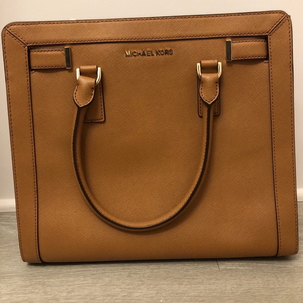 PERFECT CONDITION Michael Kors Hope Large Satchel